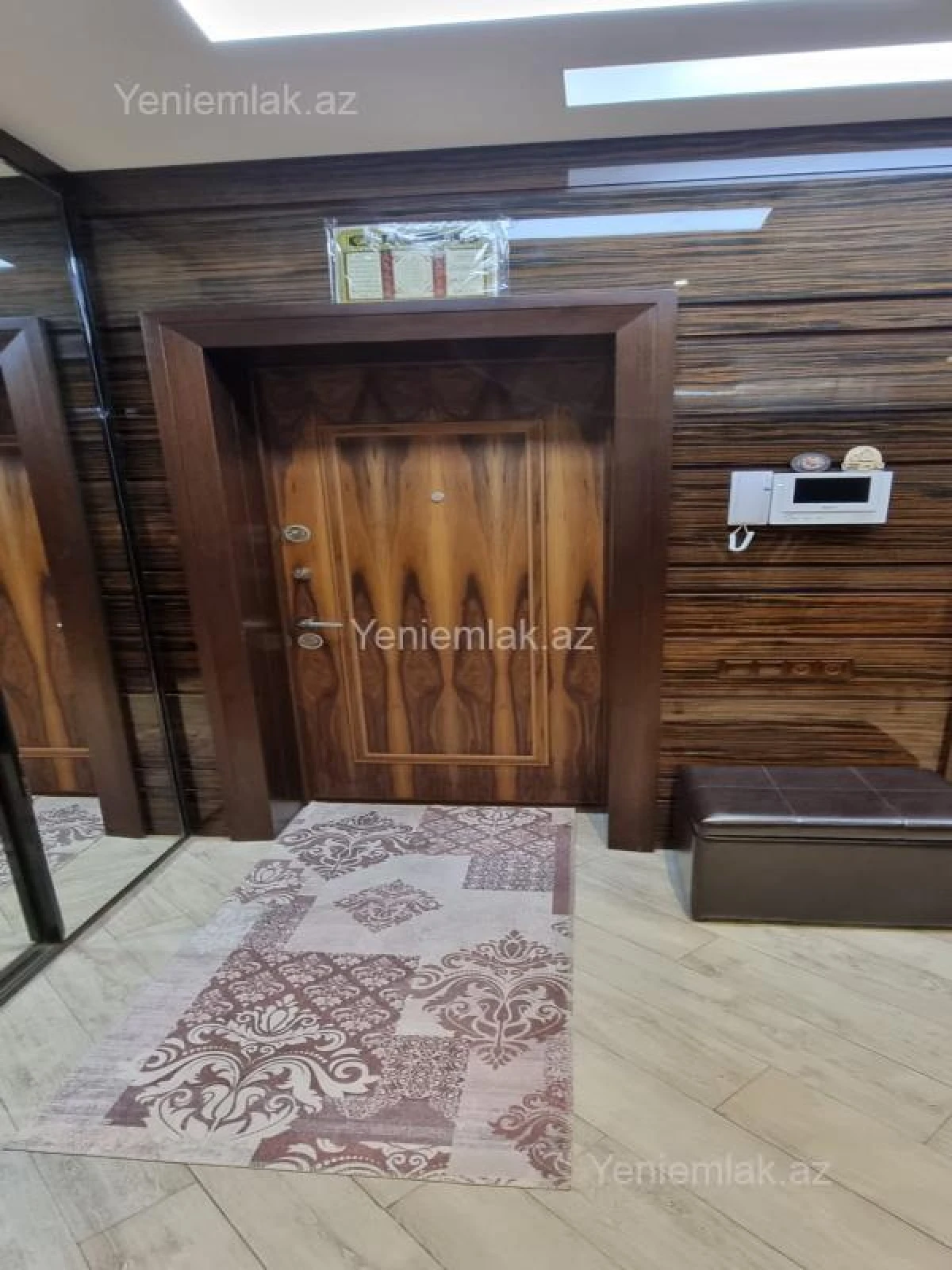 Satılır 3 otaqlı yeni tikili 105 m²