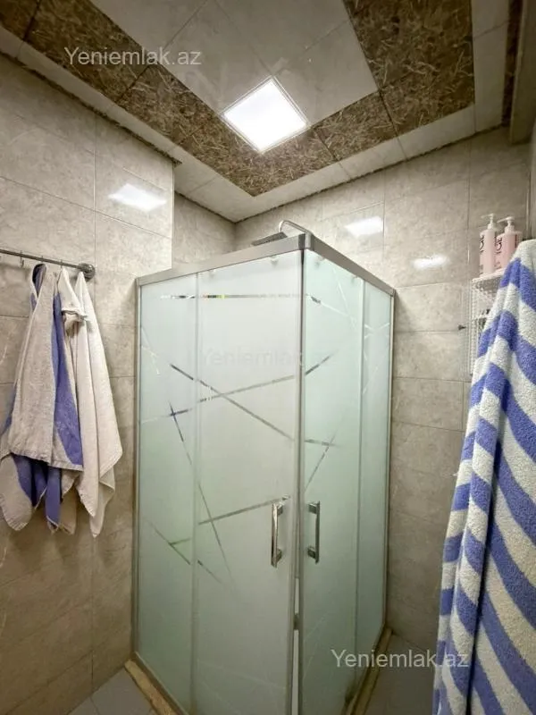 Satılır 2 otaqlı yeni tikili 90 m²