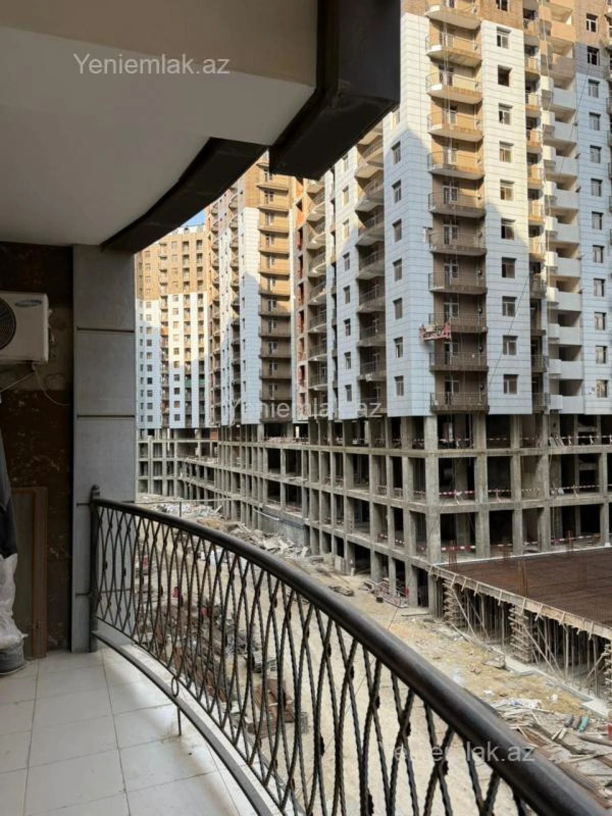 Satılır 2 otaqlı yeni tikili 90 m²
