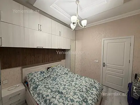 Satılır 2 otaqlı yeni tikili 90 m²