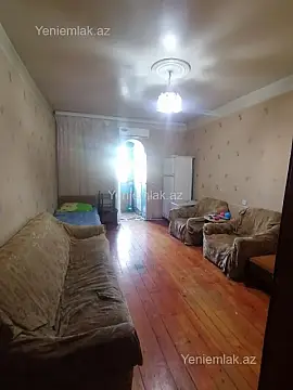 Satılır 1 otaqlı köhnə tikili 20 m²