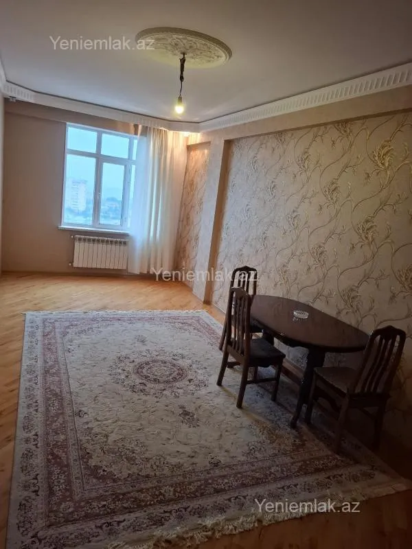 Satılır 3 otaqlı yeni tikili 105 m²