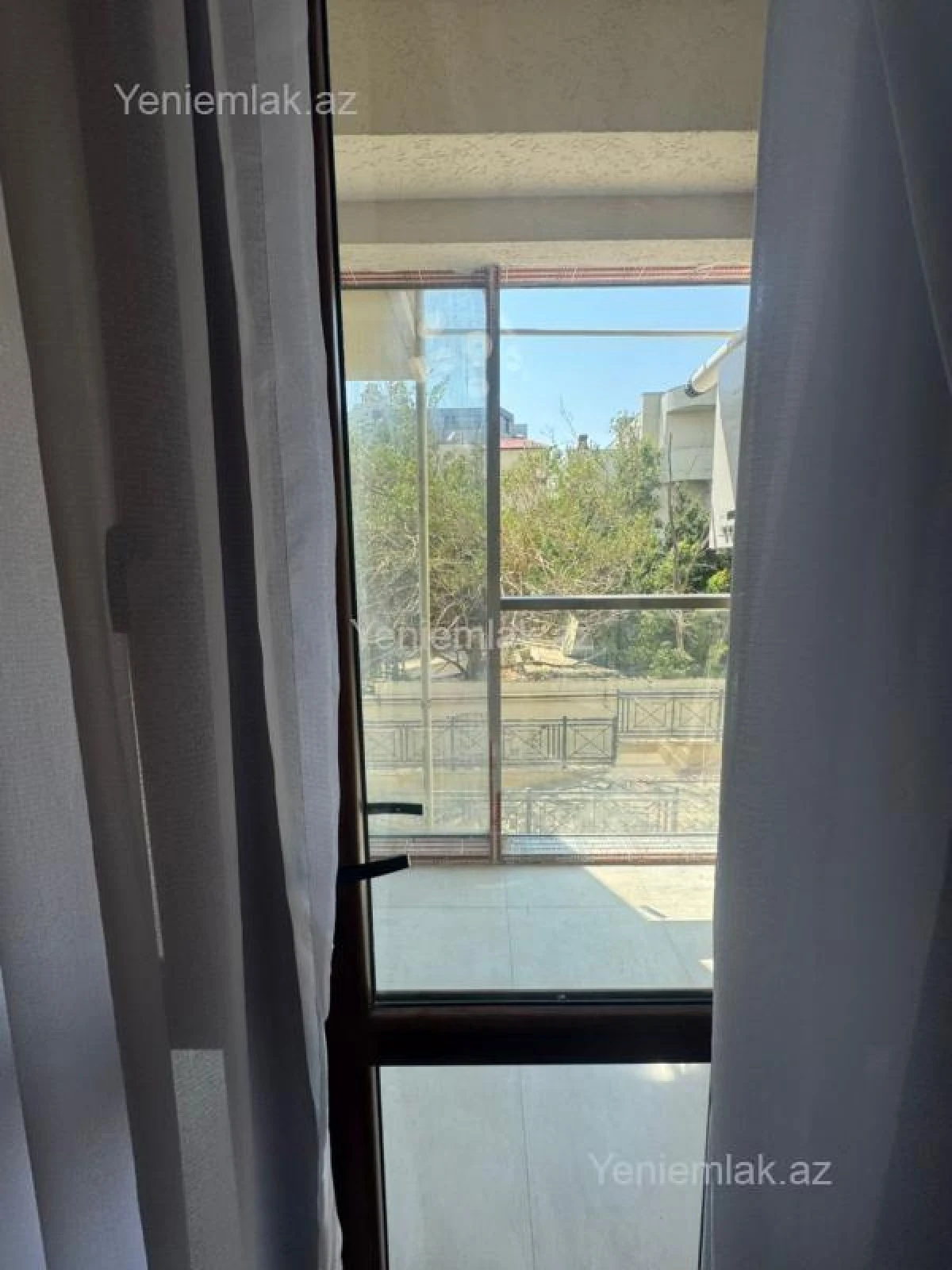 Satılır 2 otaqlı yeni tikili 60 m²