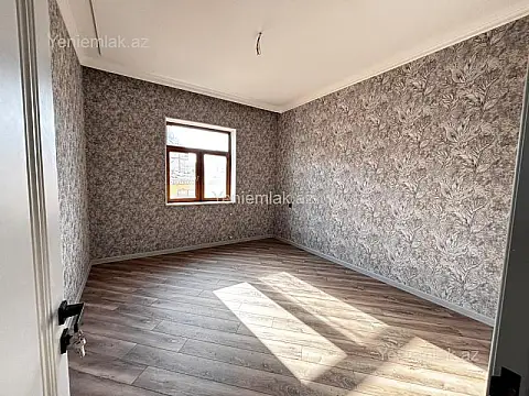 Satılır 5 otaqlı həyət evi 254 m²