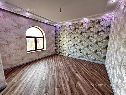 Satılır 5 otaqlı həyət evi 254 m²