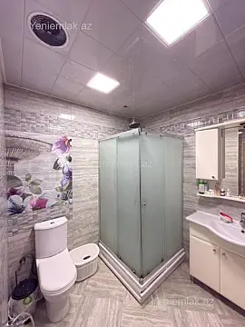 Satılır 4 otaqlı yeni tikili 135 m²