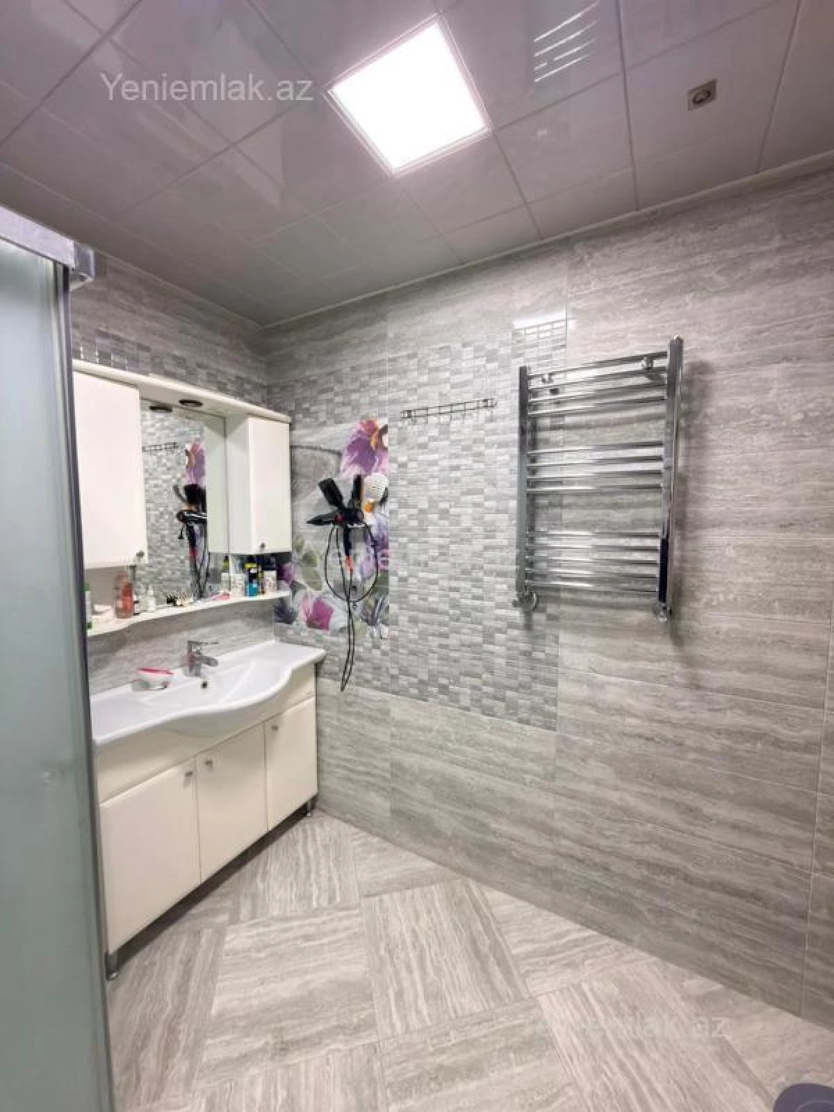 Satılır 4 otaqlı yeni tikili 135 m²