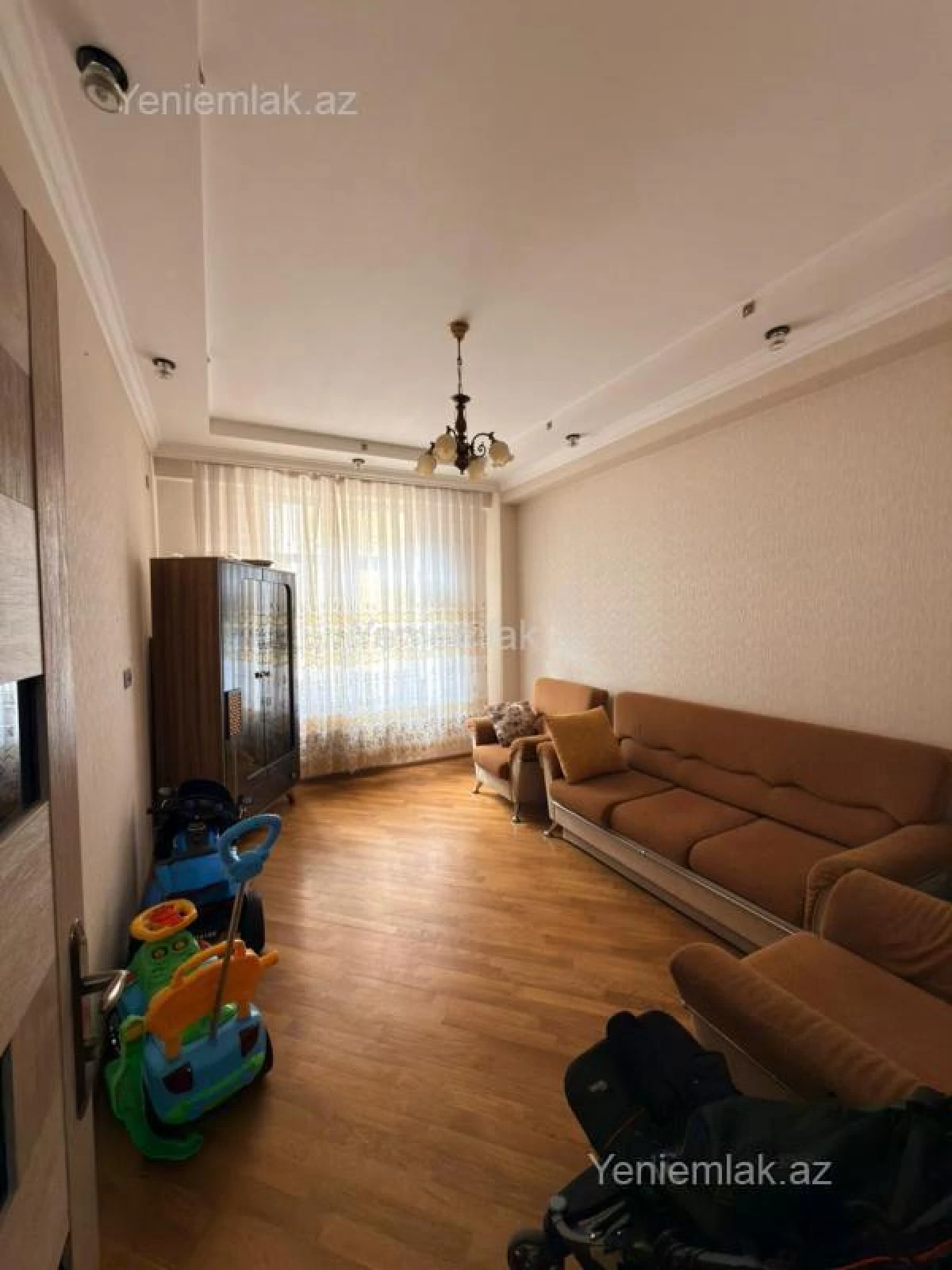 Satılır 4 otaqlı yeni tikili 135 m²