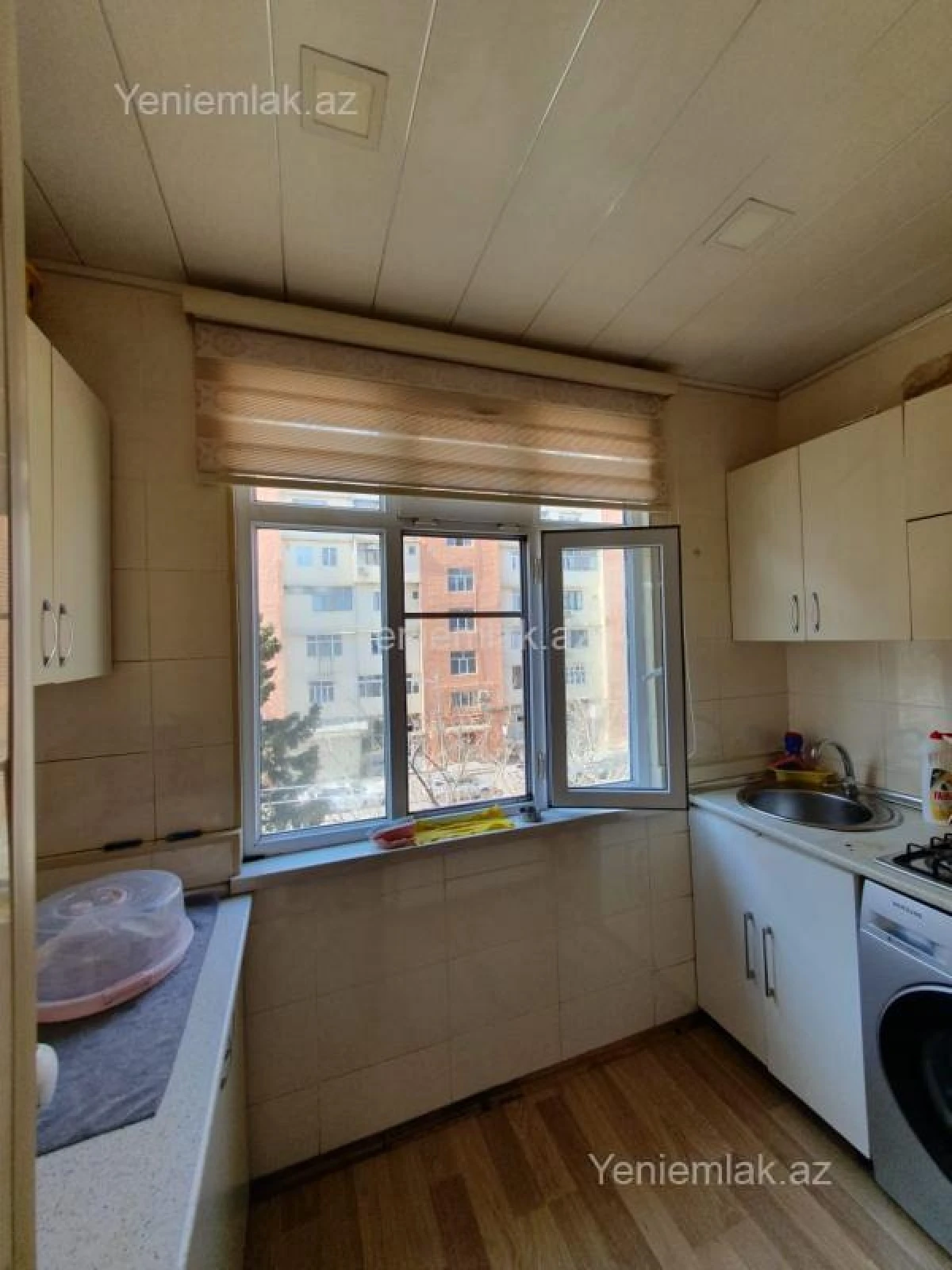 Satılır 2 otaqlı köhnə tikili 40 m²