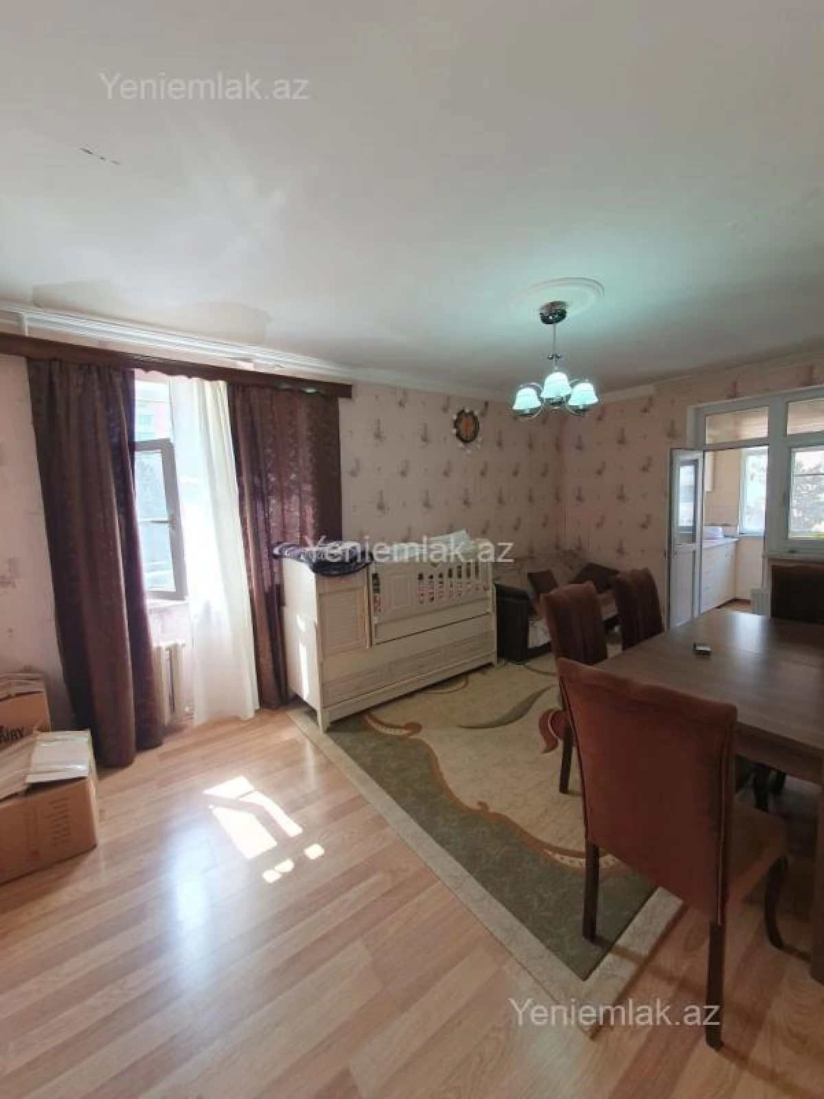 Satılır 2 otaqlı köhnə tikili 40 m²