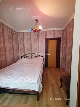 Satılır 2 otaqlı köhnə tikili 40 m²