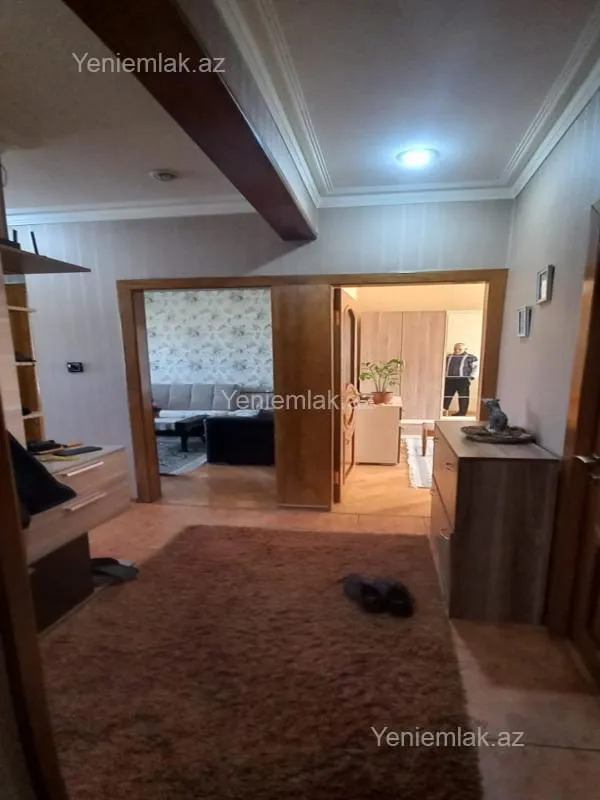 Satılır 4 otaqlı yeni tikili 110 m²