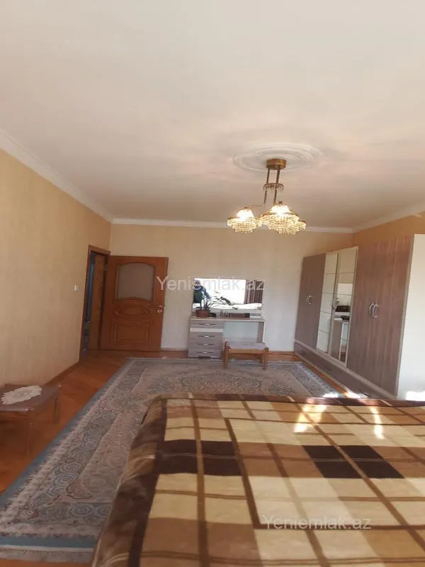 Satılır 4 otaqlı yeni tikili 110 m²