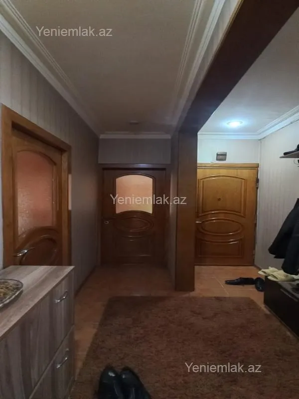 Satılır 4 otaqlı yeni tikili 110 m²