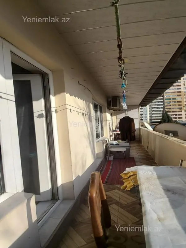 Satılır 4 otaqlı yeni tikili 110 m²