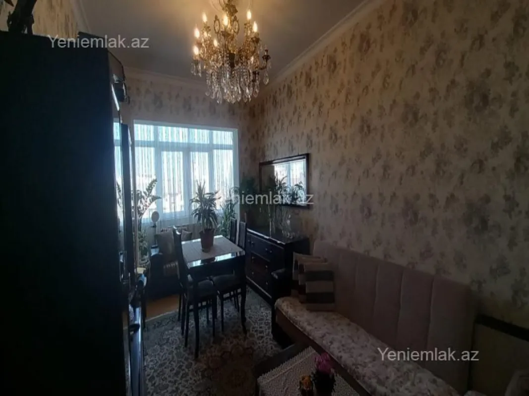 Satılır 4 otaqlı yeni tikili 110 m²
