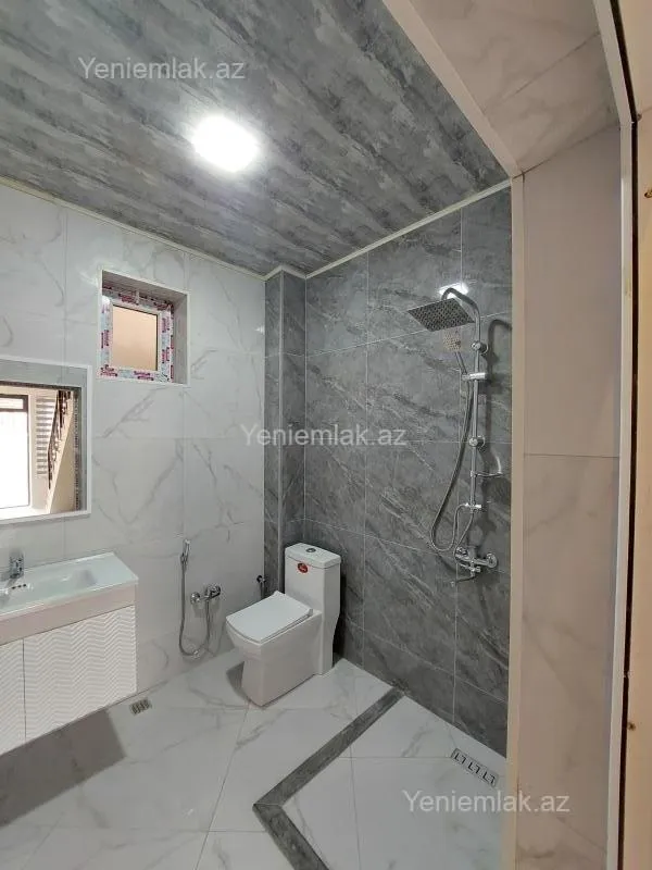 Satılır 4 otaqlı həyət evi 120 m²