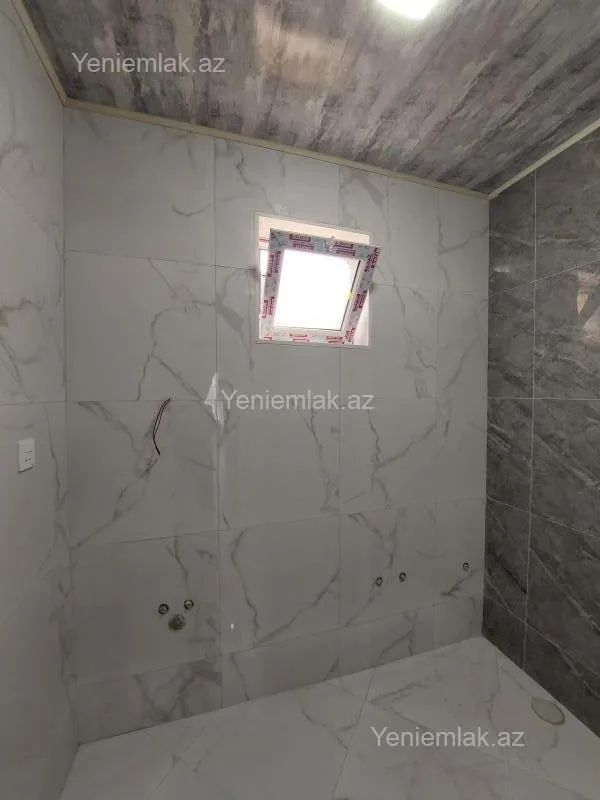 Satılır 4 otaqlı həyət evi 120 m²