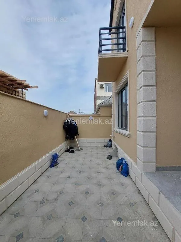 Satılır 4 otaqlı həyət evi 120 m²