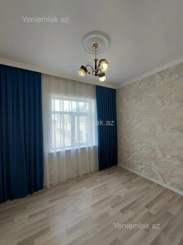 Satılır 4 otaqlı həyət evi 120 m²