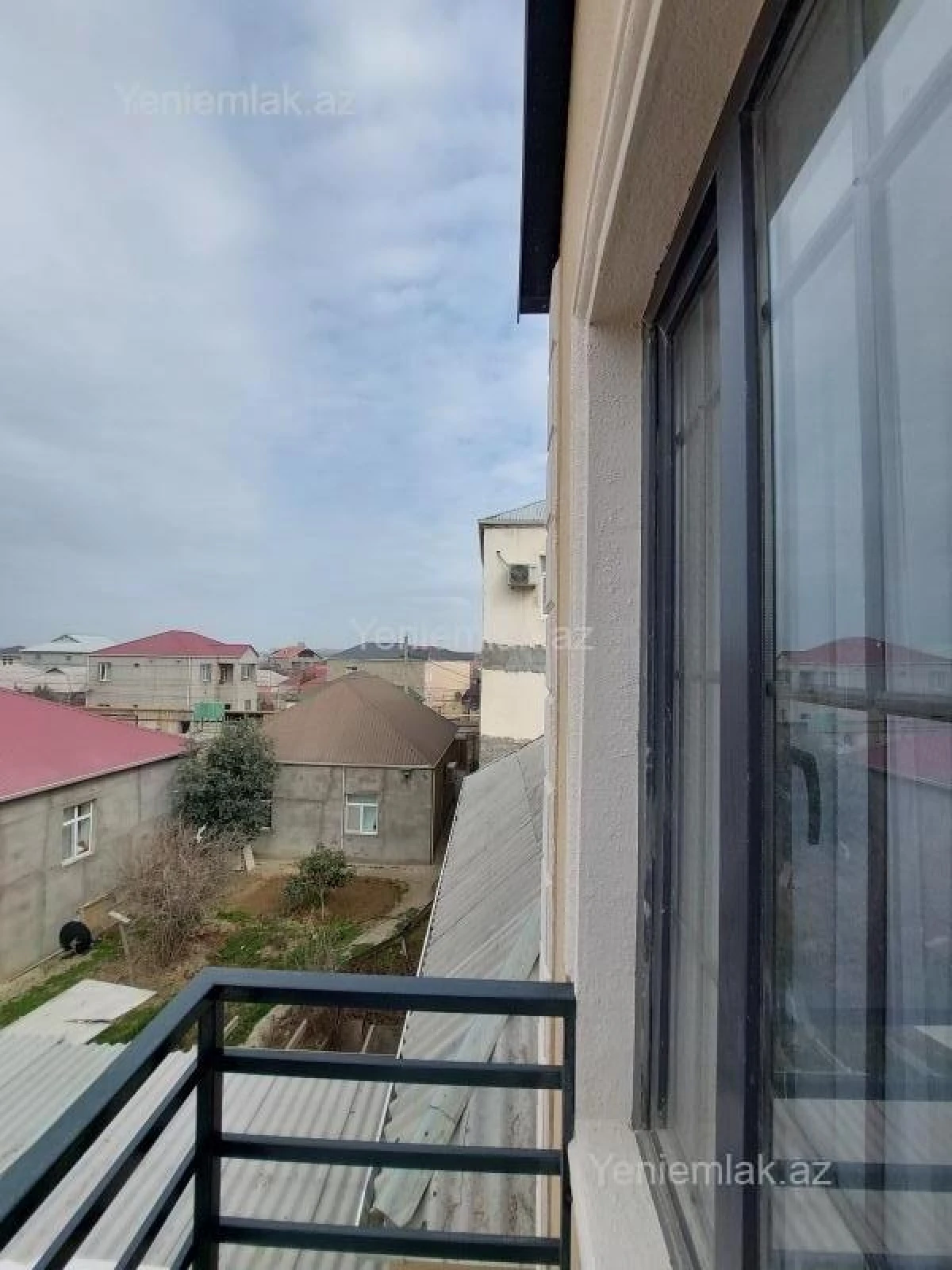 Satılır 4 otaqlı həyət evi 120 m²