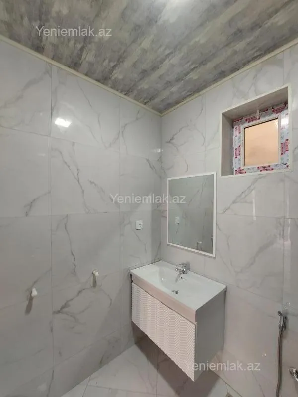 Satılır 4 otaqlı həyət evi 120 m²