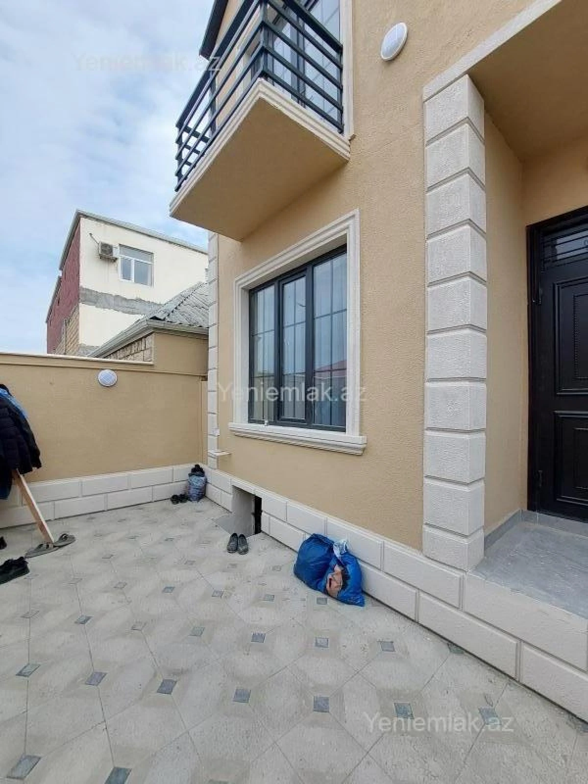 Satılır 4 otaqlı həyət evi 120 m²
