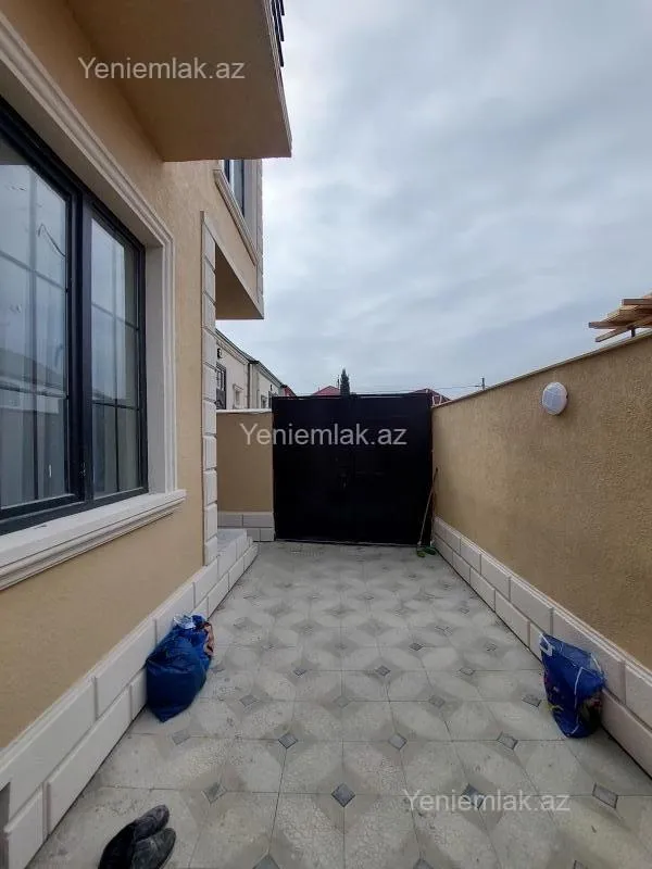 Satılır 4 otaqlı həyət evi 120 m²