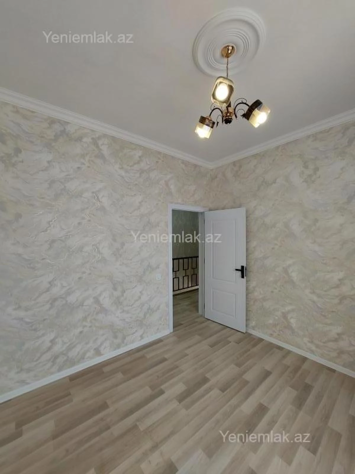Satılır 4 otaqlı həyət evi 120 m²