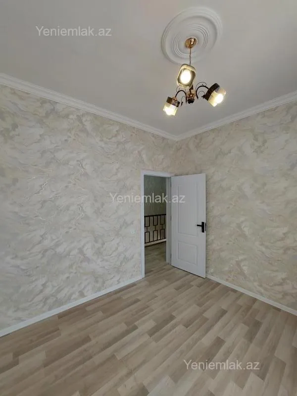 Satılır 4 otaqlı həyət evi 120 m²