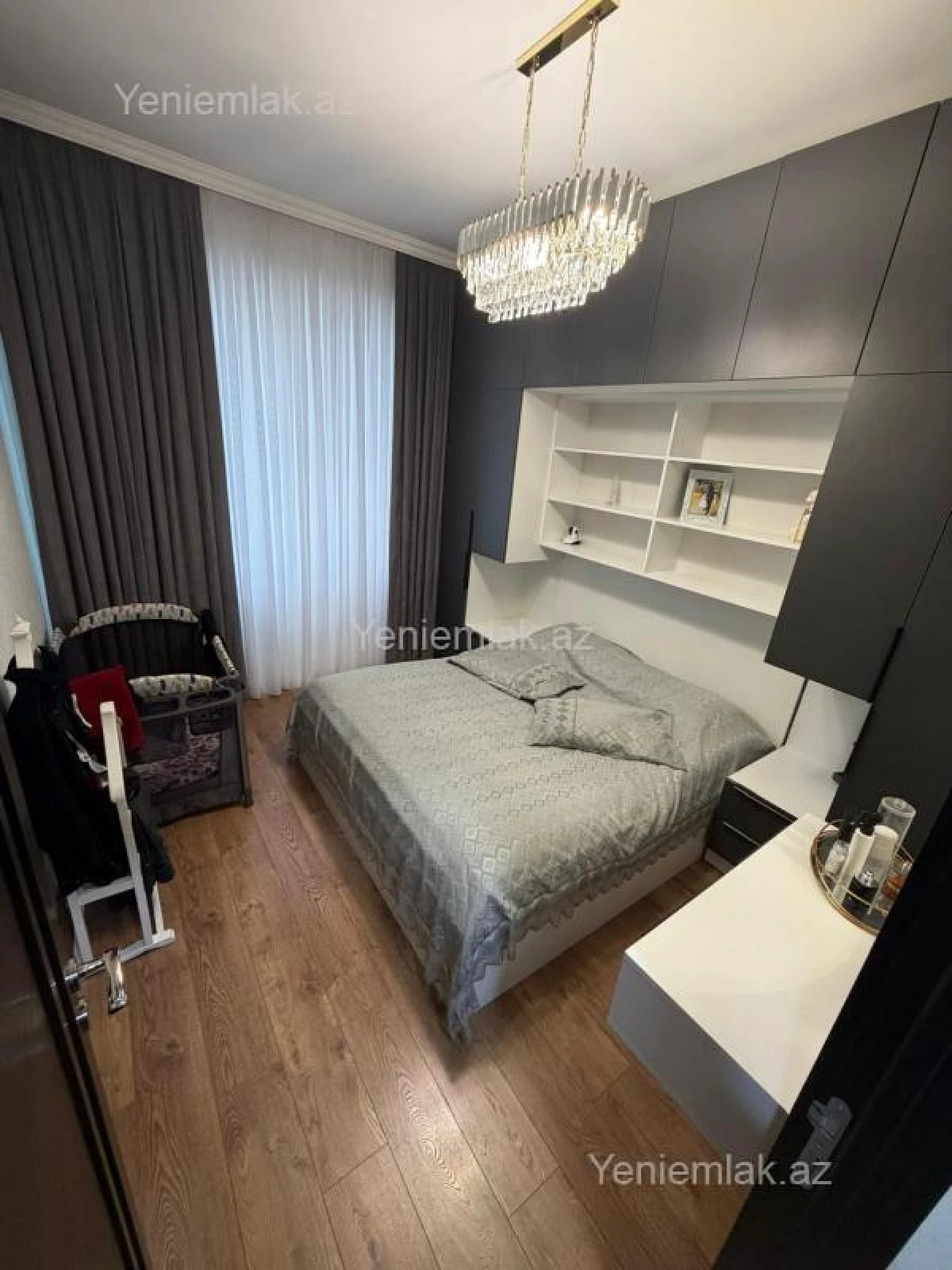 Satılır 3 otaqlı köhnə tikili 84 m²