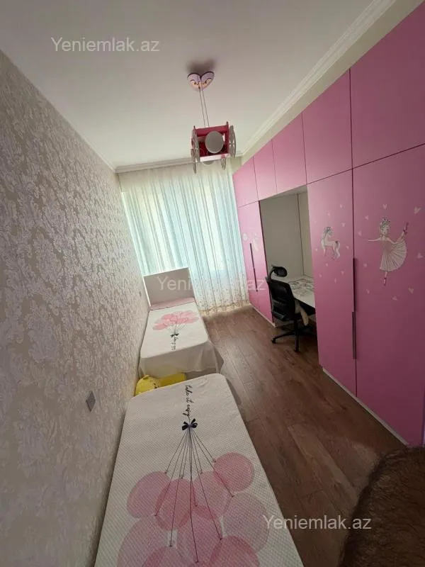 Satılır 3 otaqlı köhnə tikili 84 m²