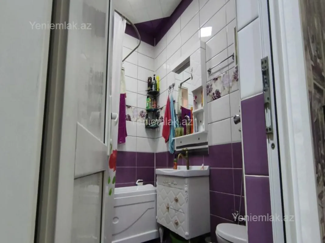 Satılır 3 otaqlı həyət evi 100 m²