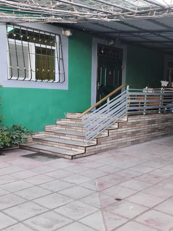 Satılır 3 otaqlı həyət evi 100 m²