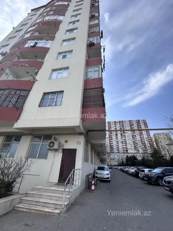 Satılır 2 otaqlı yeni tikili 84 m²