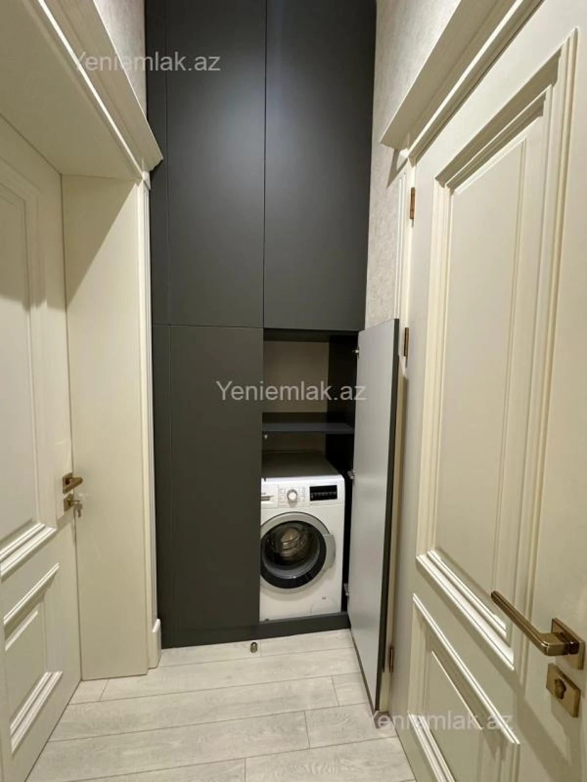 Satılır 3 otaqlı yeni tikili 107.2 m²