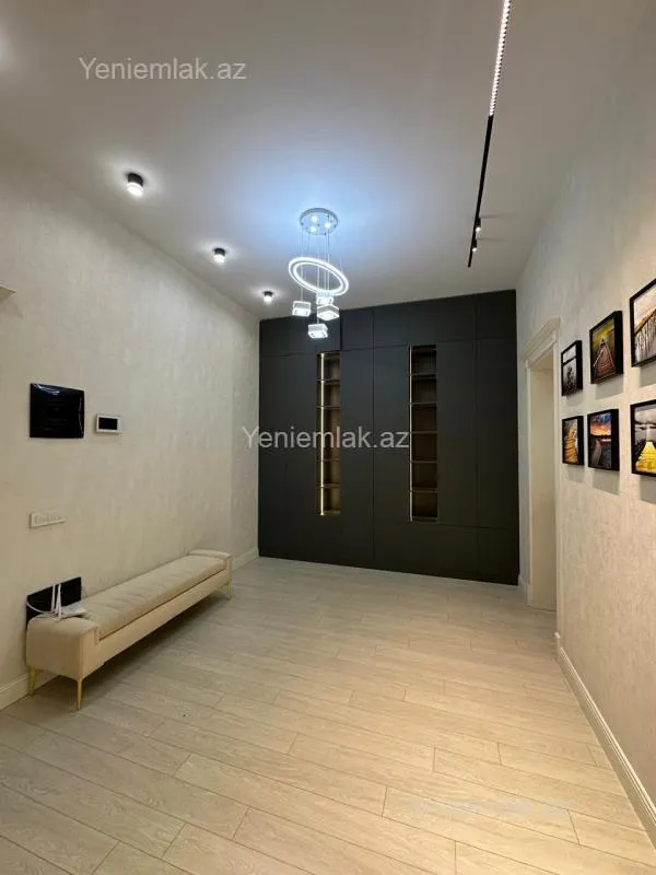 Satılır 3 otaqlı yeni tikili 107.2 m²