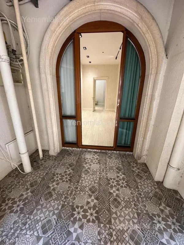 Satılır 3 otaqlı yeni tikili 107.2 m²