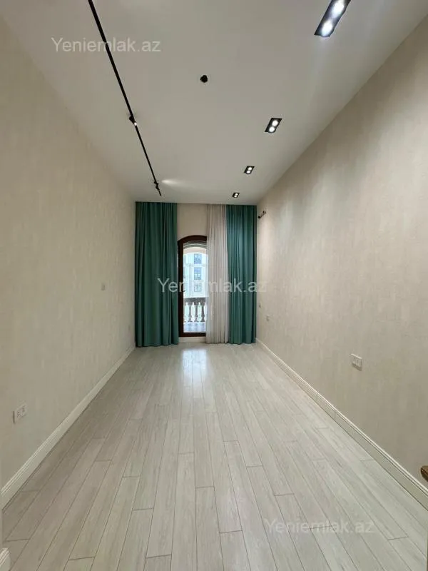Satılır 3 otaqlı yeni tikili 107.2 m²