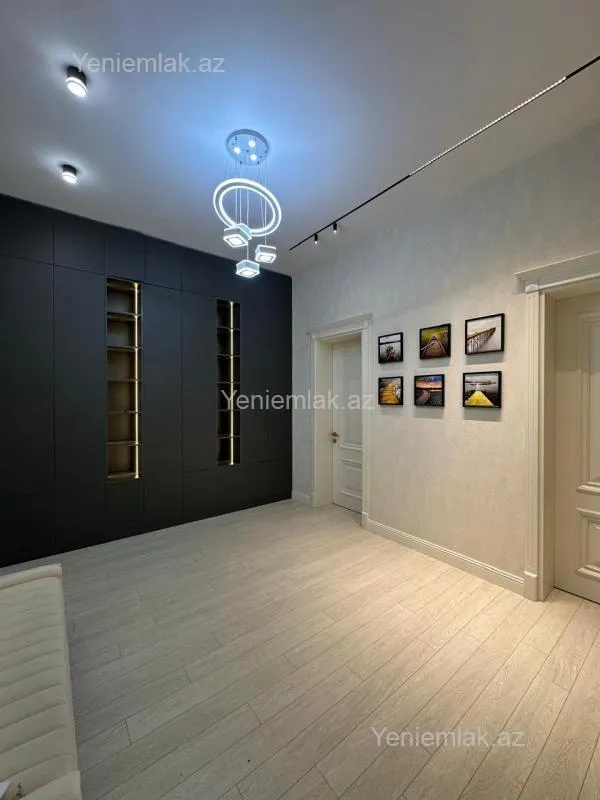 Satılır 3 otaqlı yeni tikili 107.2 m²