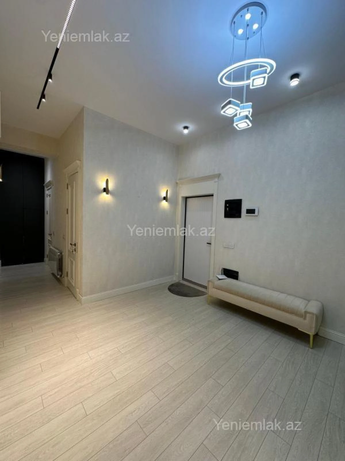 Satılır 3 otaqlı yeni tikili 107.2 m²