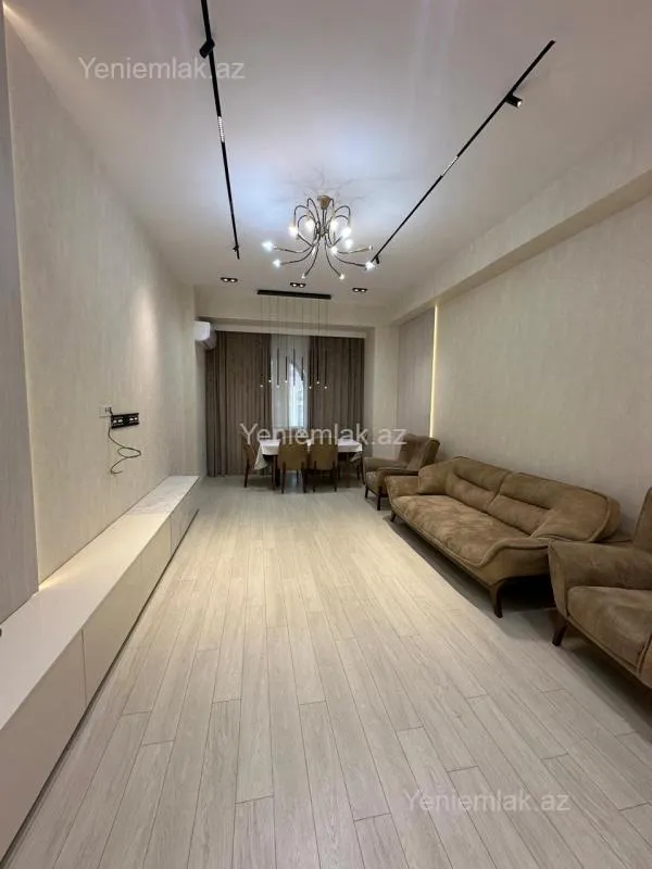 Satılır 3 otaqlı yeni tikili 107.2 m²