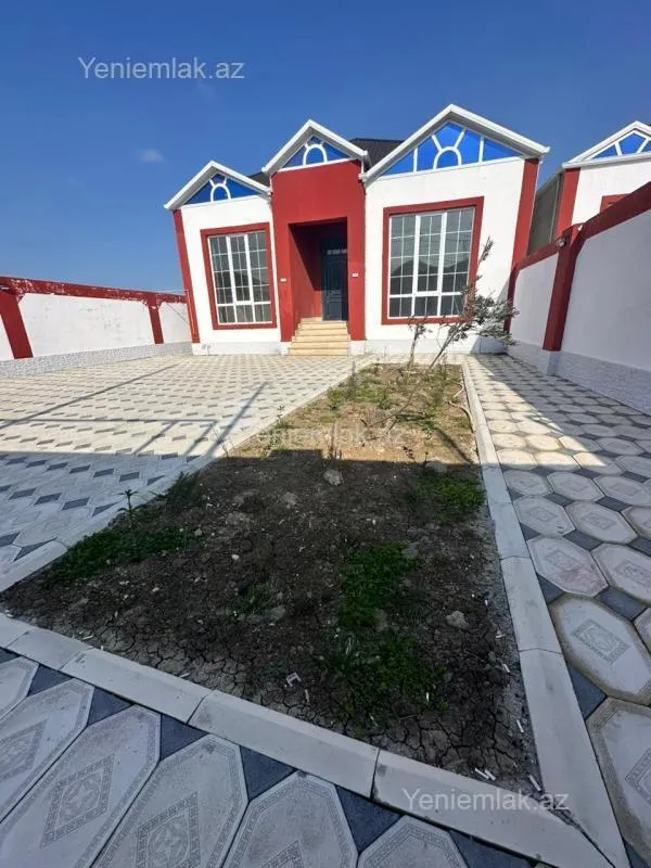 Satılır 4 otaqlı həyət evi 110 m²