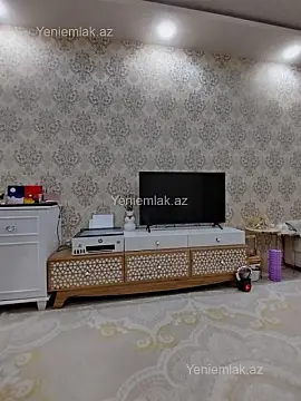 Kirayə verilir 2 otaqlı köhnə tikili 43 m²