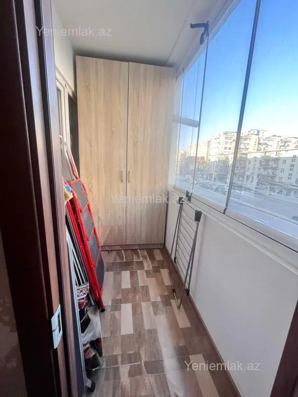 Satılır 3 otaqlı köhnə tikili 70 m²