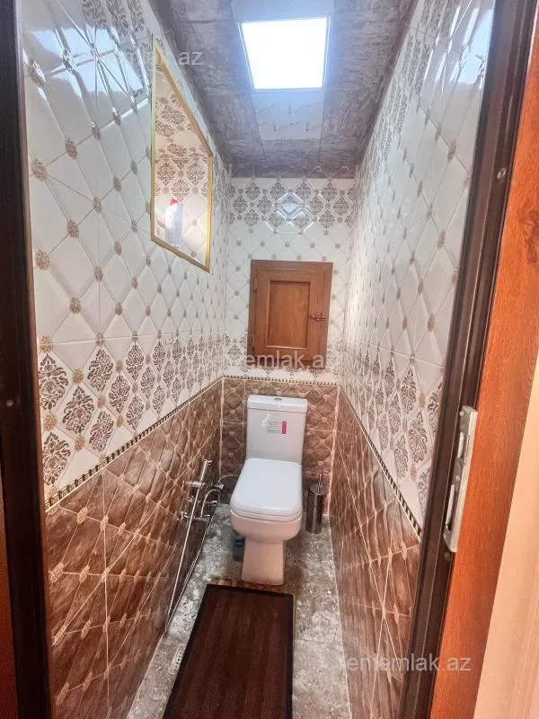 Satılır 3 otaqlı köhnə tikili 70 m²