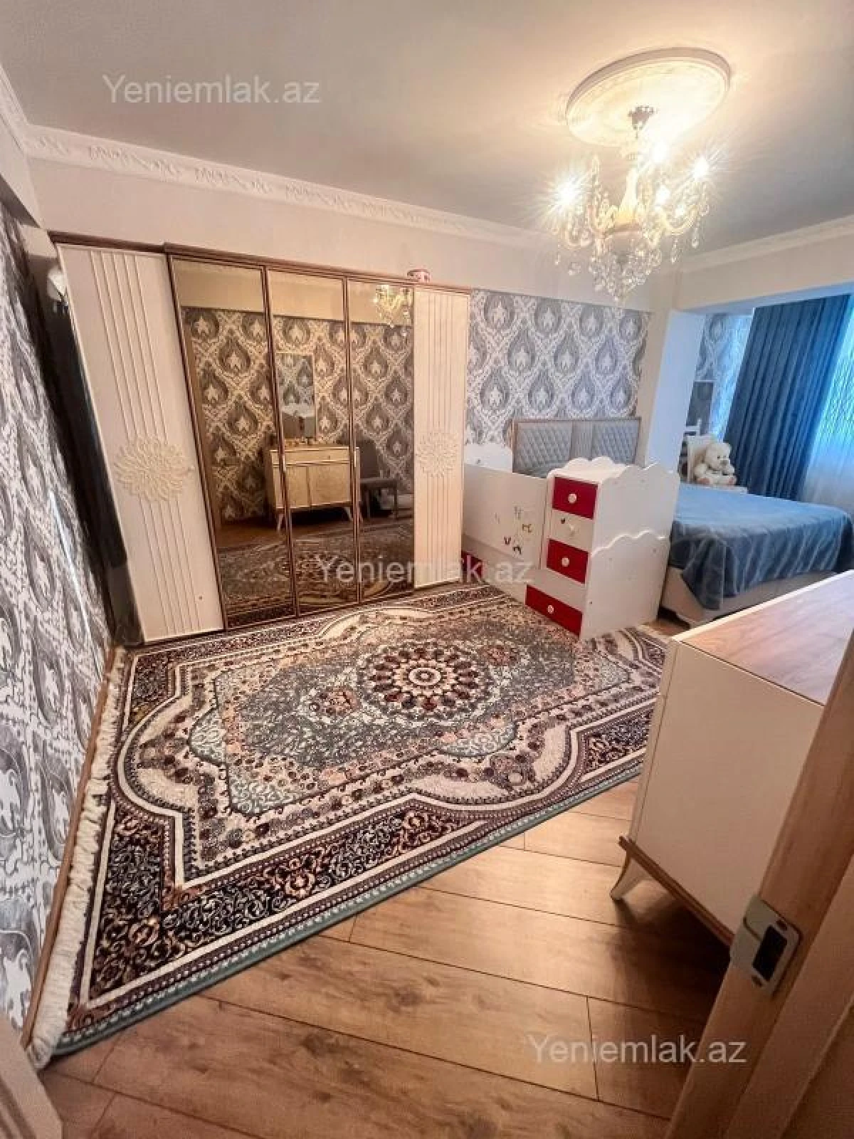 Satılır 3 otaqlı köhnə tikili 70 m²