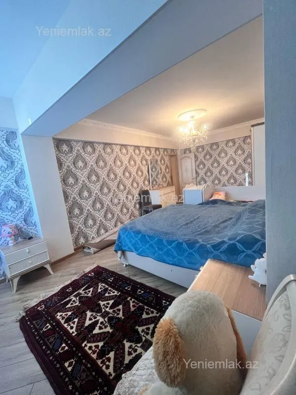 Satılır 3 otaqlı köhnə tikili 70 m²