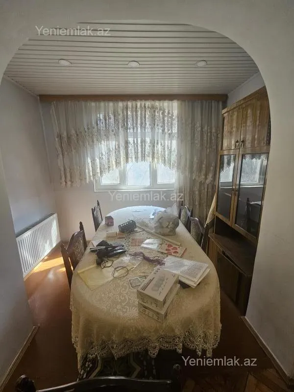 Satılır 3 otaqlı köhnə tikili 68 m²