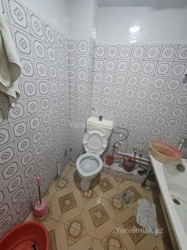 Satılır 3 otaqlı köhnə tikili 68 m²